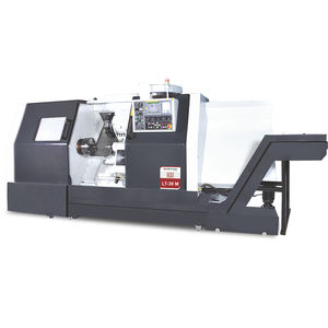 macchina di tornitura CNC