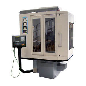 stozzatrice CNC