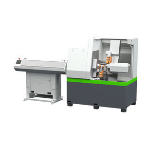 macchina di tornitura CNC