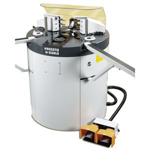 cianfrinatrice per profilati in alluminio