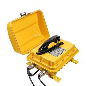 telefono con porta di protezione 1