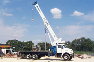 gru montata su camion 1