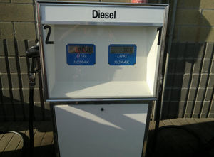 distributore di carburante diesel