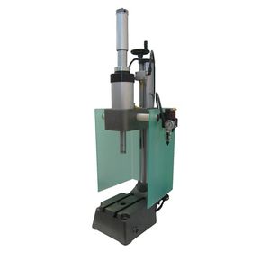 pressa pneumatica 1