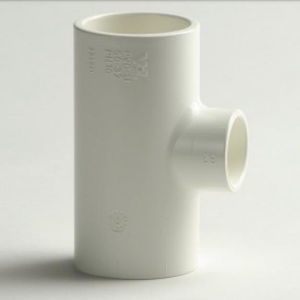 tubazione a gomito in PVC