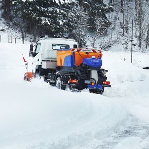 spargisale per camion