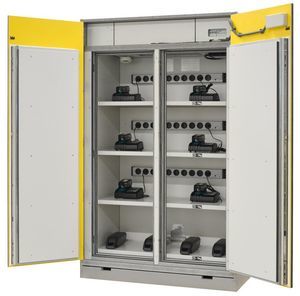 armadio elettrico a pavimento 1