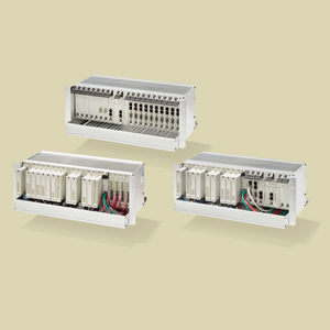 PLC compatto / con I/O integrati / modulare / di sicurezza