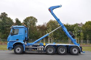 braccio di sollevamento a uncino per camion