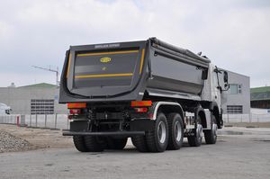 benna per camion a 3 assi