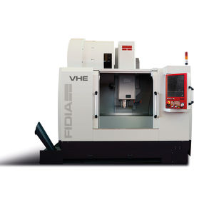 centro di lavoro CNC 3 assi 1