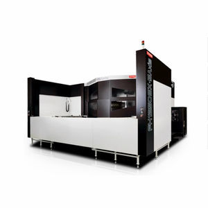 centro di lavoro CNC 5 assi