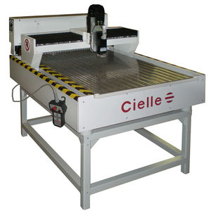 macchina per incisione laser