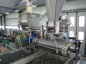 linea di produzione di pasta fresca