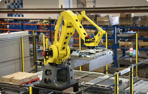 Linea di pallettizzazione e imballaggio robotizzata 1