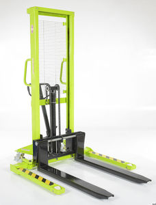 accatastatore elettrico