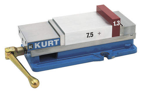 Morsa di macchina - D688 - Kurt Manufacturing-Industrial Products Division - a basso profilo / di precisione