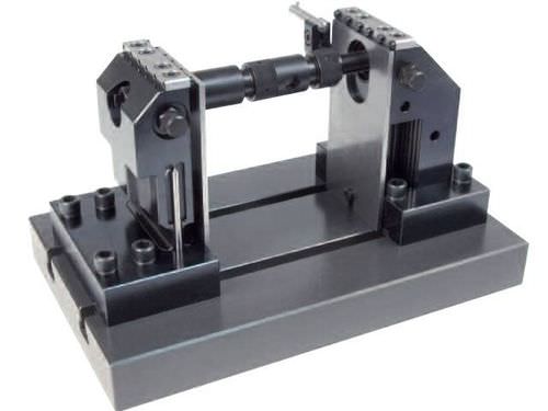 Morsa per macchina utensile - VB - Kurt Manufacturing-Industrial Products Division - 5 assi / per lavorazione meccanica 5 assi