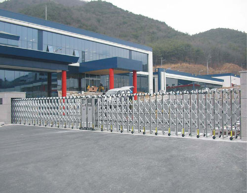 Cancello a motore - Gandhi Automations Pvt Ltd