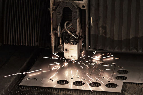 Taglio laser - Spaleck GmbH & Co. KG - alluminio / acciaio / acciaio inossidabile