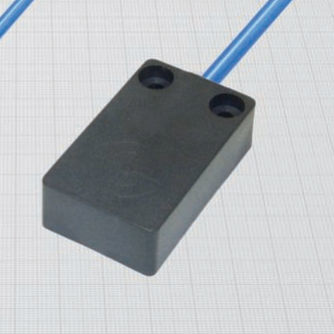 Sensore di prossimità induttivo - DCX/4700A - BDC ELECTRONIC S.r.l. - elettromagnetico / rettangolare / NAMUR