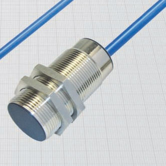 Sensore di prossimità capacitivo - NKS18/4600A - BDC ELECTRONIC S.r.l. - elettromagnetico / cilindrico / M30