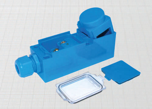 Sensore di prossimità capacitivo - BKSP/4729KS - BDC ELECTRONIC S.r.l. - elettromagnetico / rettangolare / morsettiera