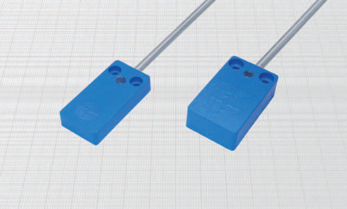 Sensore di prossimità induttivo - ACX/4619S - BDC ELECTRONIC S.r.l. - elettromagnetico / rettangolare / 240 V AC