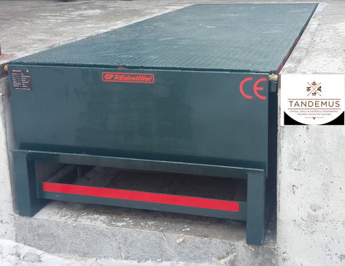 Rampa di carico idraulica - Hydraulic ramps with extended platform - Hidrotiltai - per piattaforma