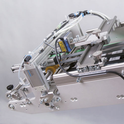 Alimentatore in linea - Kraus Maschinenbau GmbH - automatico