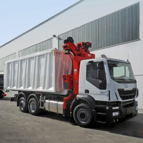 Veicolo raccolta rifiuti - NORD ENGINEERING SRL