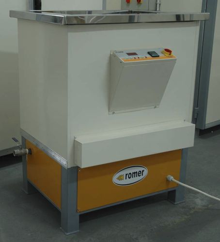 Macchina per pulizia ad ultrasuoni - WU series - ROMER P.P. - ad acqua / automatica / industriale
