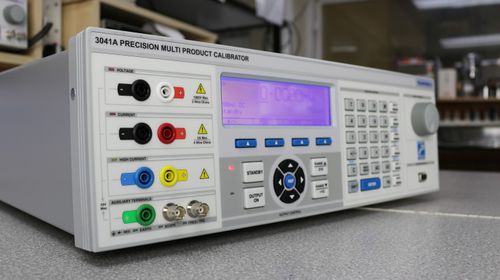 Calibratore multifunzione - 3000  - TRANSMILLE - di corrente / di temperatura / di tensione