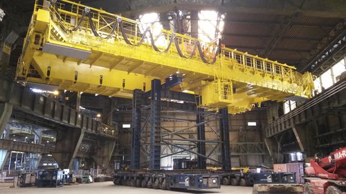 Gru a cavalletto mobile - SL2500 - Sarens Group - idraulica / per carichi pesanti