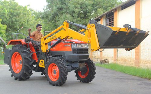 Retroescavatore - Agri series  - BULL MACHINES PVT LTD