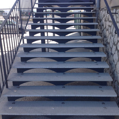 Gradino di scala in composito PRV - FRP - JK TECHNIC
