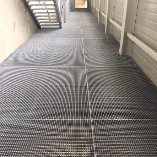 Grigliato in alluminio - FULL - JK TECHNIC - in acciaio galvanizzato / in acciaio inossidabile / semi-ferro