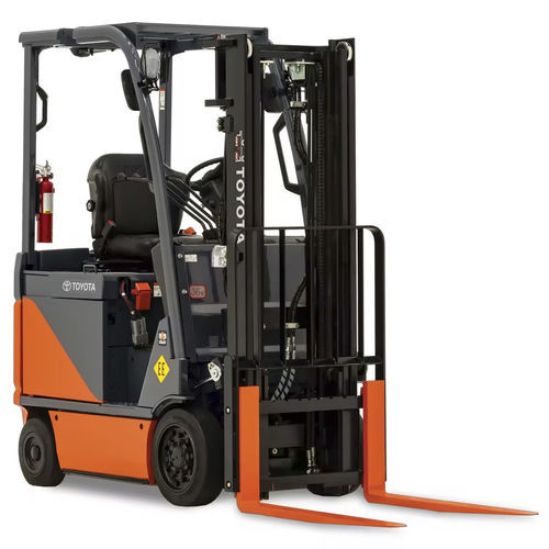 Carrello elevatore elettrico - 8FBCU series - Toyota Industrial Equipment - con conducente seduto / per interno / per l'industria agroalimentare