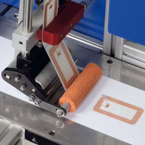 Applicatore di etichette automatico - SCHOBER - per etichette adesive / in linea