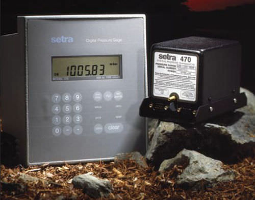 Manometro assoluto - 370 - SETRA - con display LCD / elettronico / RS-232