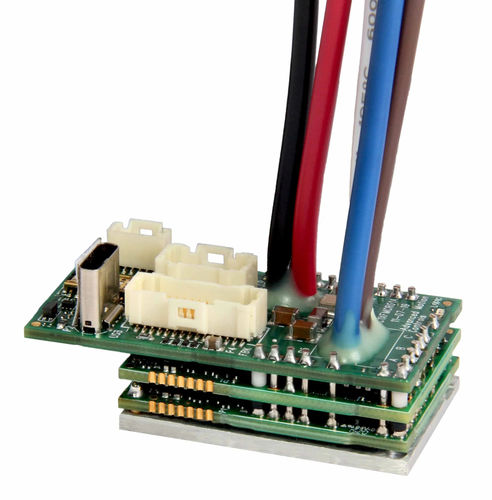 Servo-variatore embedded - FXM060-25-CM - ADVANCED Motion Controls - DC / brushless / ad induzione