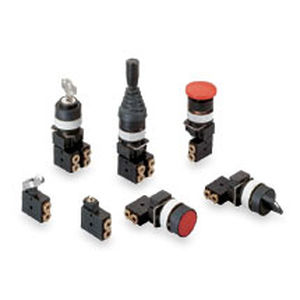 Distributore pneumatico in miniatura - MC1 series - Bonesi Pneumatik s.r.l. - a valvola / con azionamento manuale / a 3/2 vie