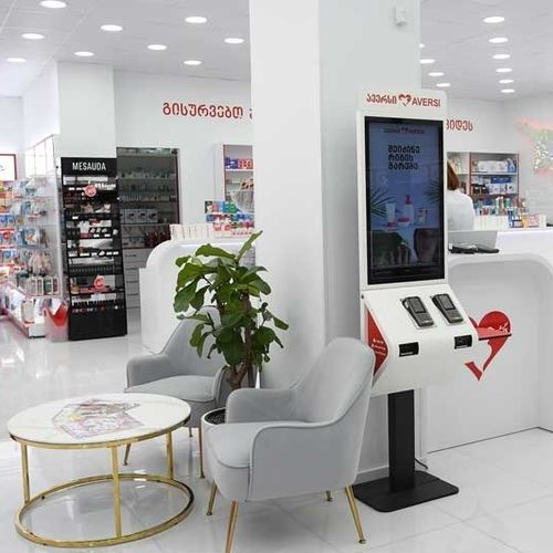 Terminale con touch screen multitouch - PASSPORT 32 - Pyramid Computer GmbH - a tecnologia capacitiva proiettata / per chiosco / a parete