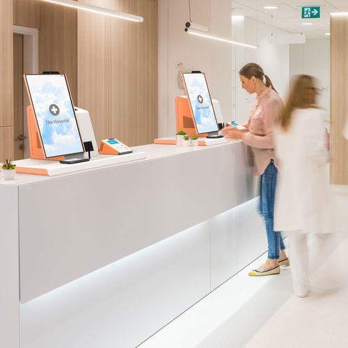 Terminale con touch screen - FLEX HEALTHCARE - Pyramid Computer GmbH - per chiosco / con stampante / self service