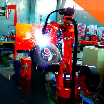 Cella robotizzata di saldatura - C.E.R.V. srl - per bottiglie / per l'industria automobilistica / per caldaia