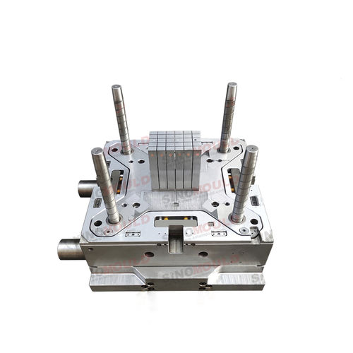 Stampo per iniezione plastica multi cavità - Sino Mould Co.,Ltd Huangyan Taizhou - a canali caldi / per pezzi tecnici / per grandi serie