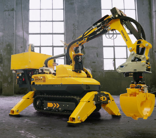 Robot di demolizione su misura - Brokk - per l'industria nucleare