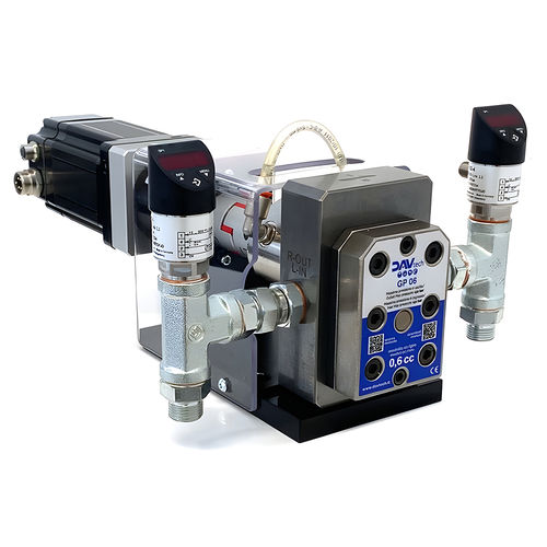 Pompa di dosaggio volumetrico - GP 06 - DAV TECH Srl - a ingranaggi / per olio / colla metacrilato (MMA)
