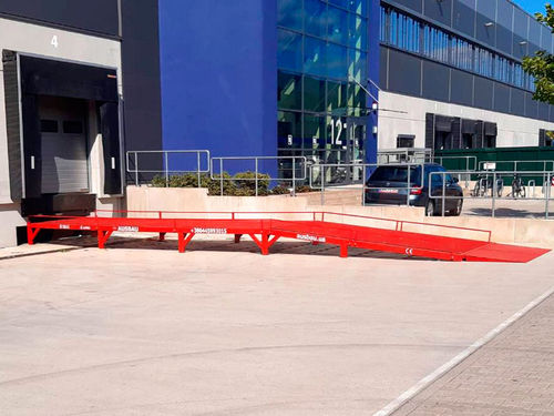 Rampa per carrello elevatore - VR series - AV-EXIM - per pontile / per camion / per magazzino