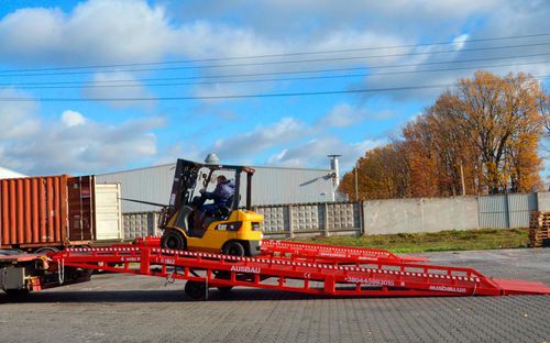 Rampa di carico per pontile - SRT series - AV-EXIM - per carrello elevatore / per magazzino / per veicolo utilitario
